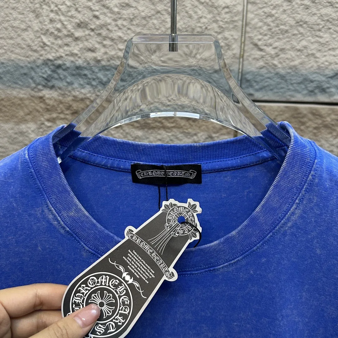 🅿️180 CH* Crow Heart* 2025 spring and summer new style Snowflake distressed washed retro round neck short sleeves Chest and front logo Horseshoe print Customized fabric Short-sleeved T-shirt Unisex Size: S M L XL XXL Color: Snowflake Black Snowflake Gray Snowflake Pink Snowflake Blue